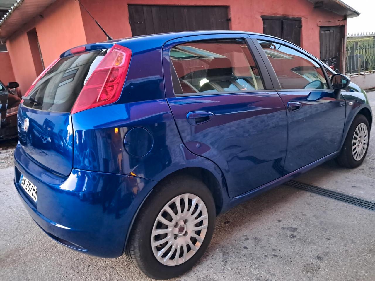 Fiat Grande Punto 1.4 GPL 5 porte Dynamic neopatentati
