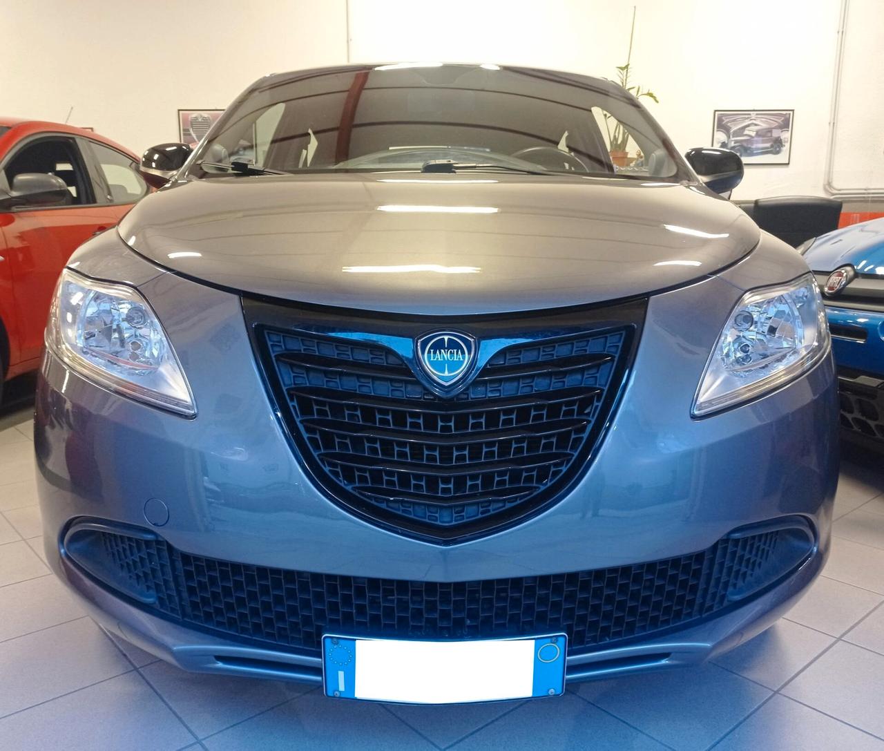 Lancia Ypsilon 1.2 69 CV 5 porte GPL Ecochic Elefantino