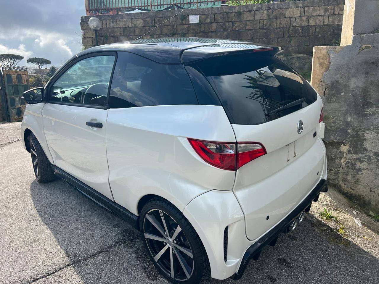 Aixam coupe Emotion gti 4000 km 2022 white