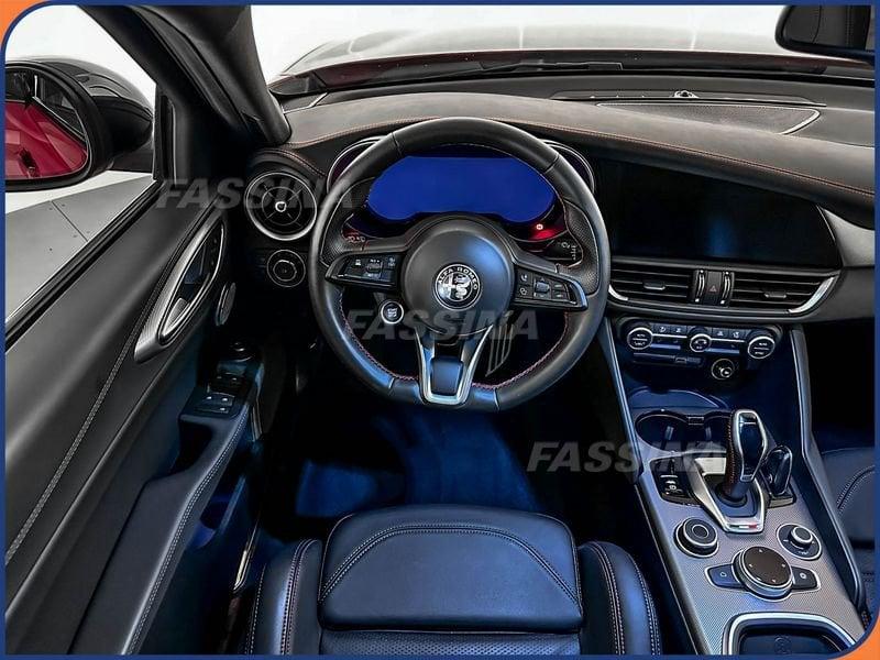 Alfa Romeo Giulia Giulia 2.0 t Competizione Q4 280cv auto