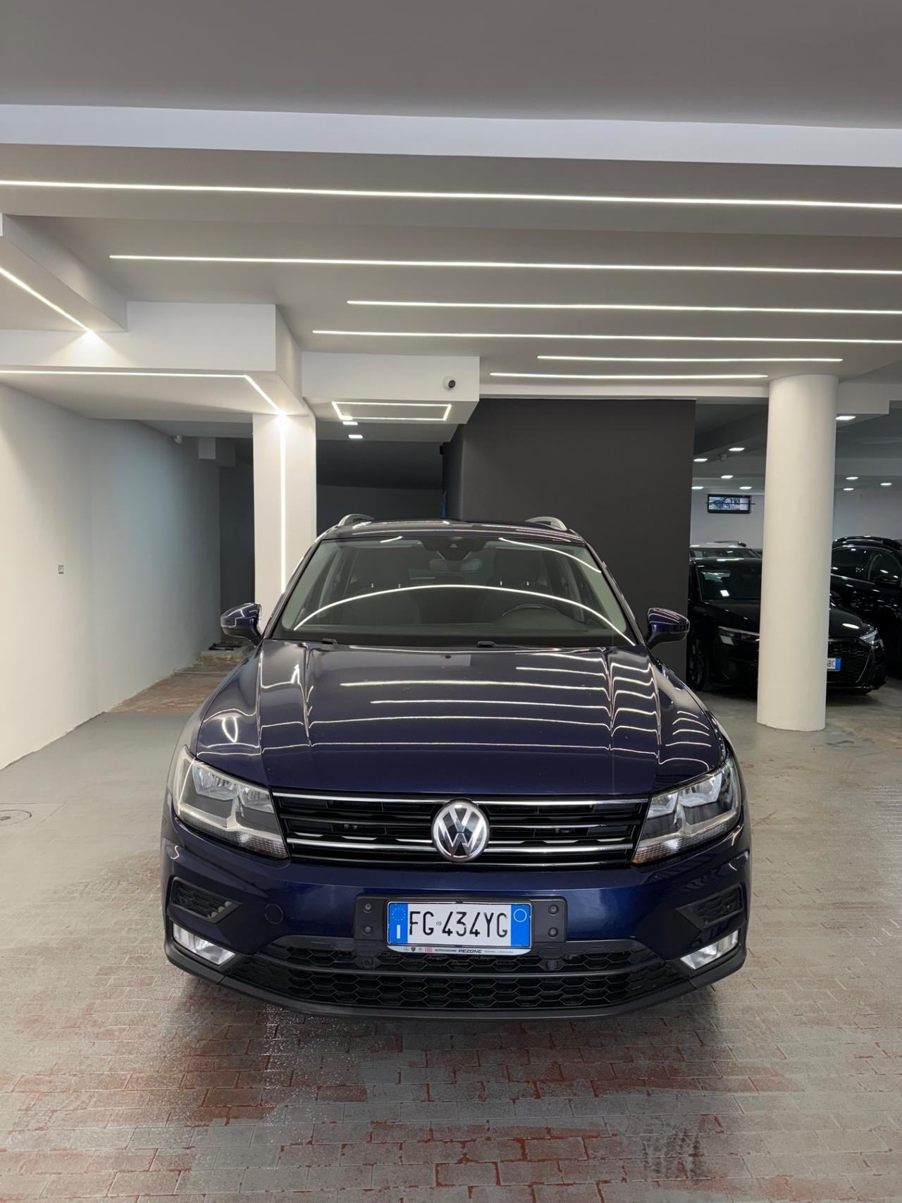 Volkswagen Tiguan 2.0 TDI SCR DSG 4MOTION Business BMT