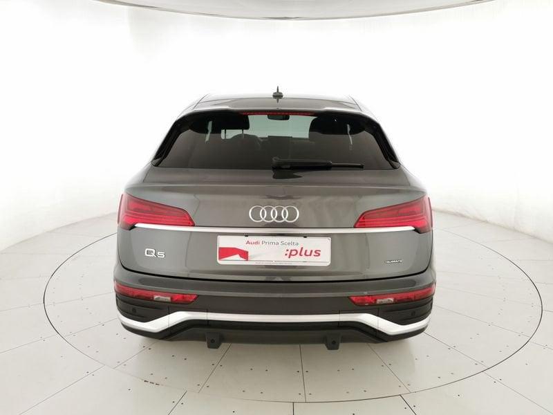 Audi Q5 Sportback 40 2.0 tdi mhev 12V S line quattro s-tronic