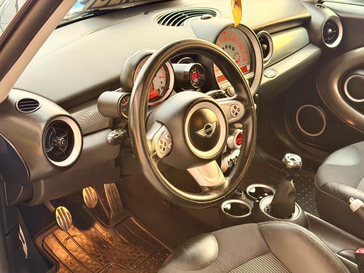 Mini Cooper S 1.6TB 128kw Chili