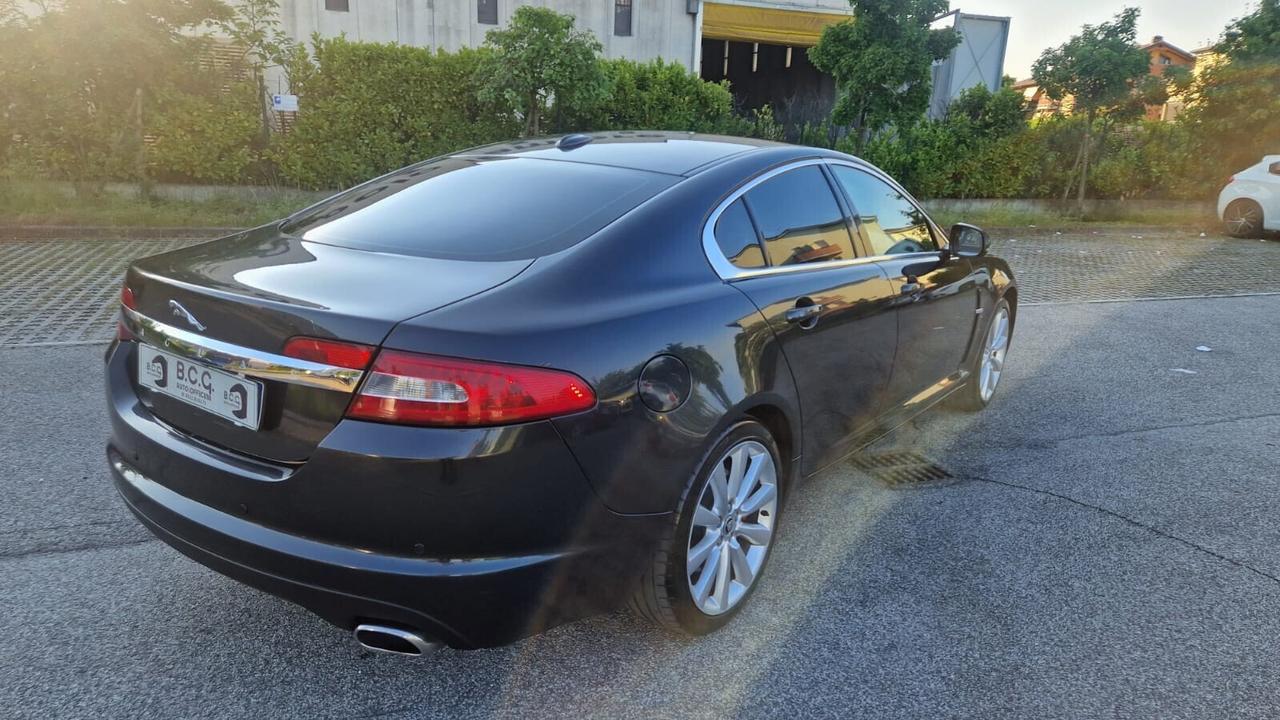 Jaguar XF 3.0 DS V6 Premium Luxury