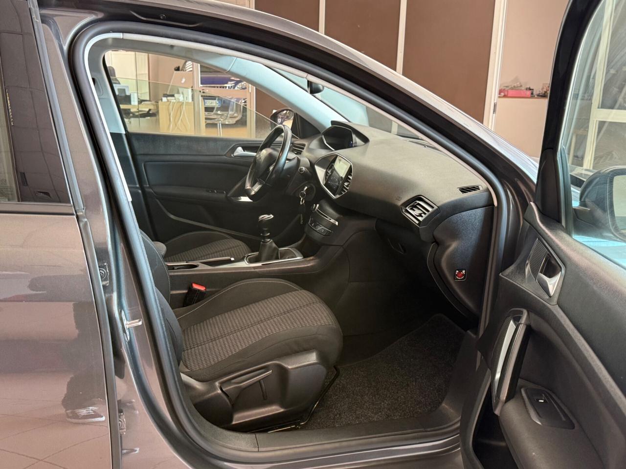 Peugeot 308 BlueHDi 130 S&S GT