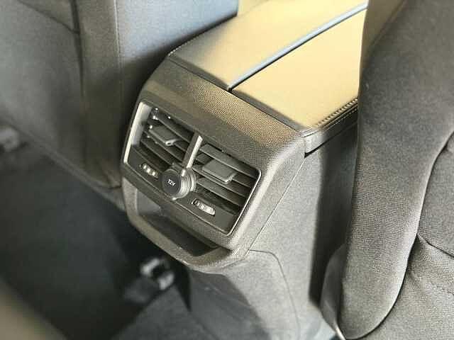 Peugeot 3008 Hybrid 136 e-DCS 6 Allure Pack