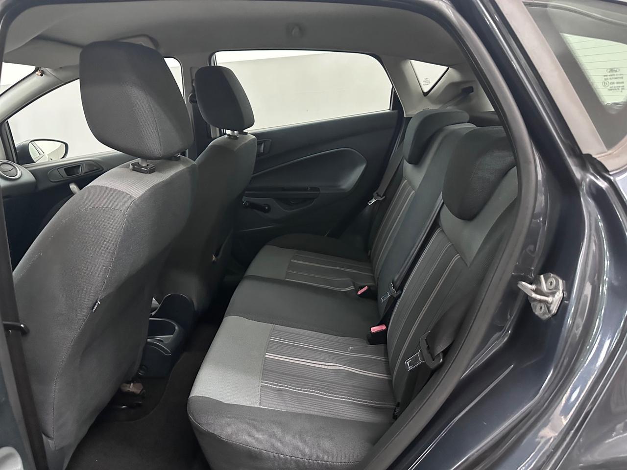 Ford Fiesta 1.4 5 porte Bz.- GPL Titanium 2010