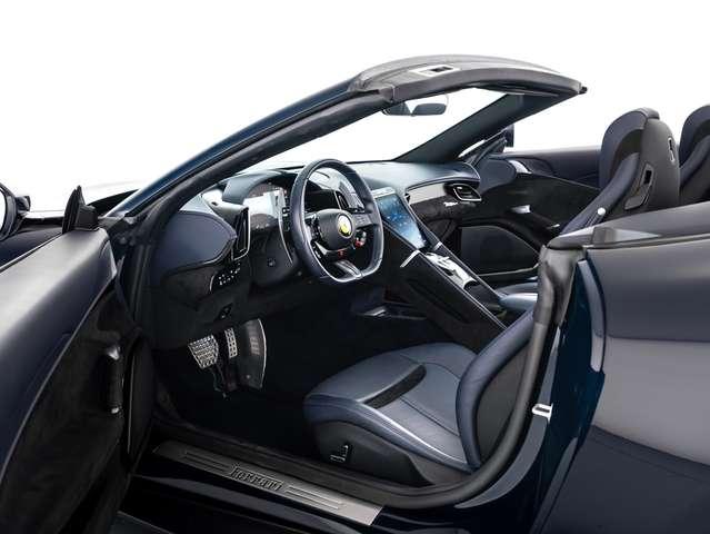 Ferrari Roma Spider