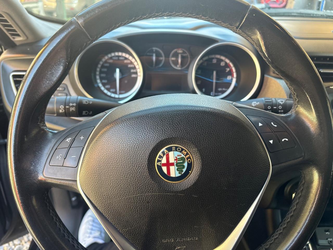 Alfa Romeo Giulietta 1.4 Turbo 120 GPL CV Distinctive
