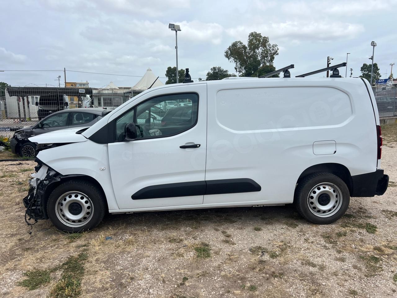 Peugeot Partner BlueHDi 100 S&S PC Furgone Premium