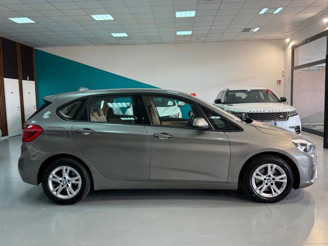 BMW 218 i Active Tourer Luxury