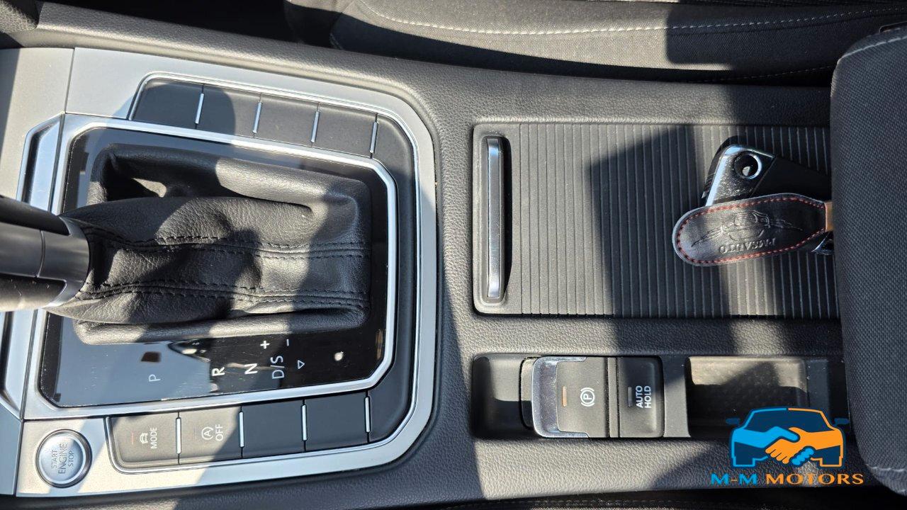 Volkswagen Passat Variant 2.0 tdi Business 150cv dsg 7m