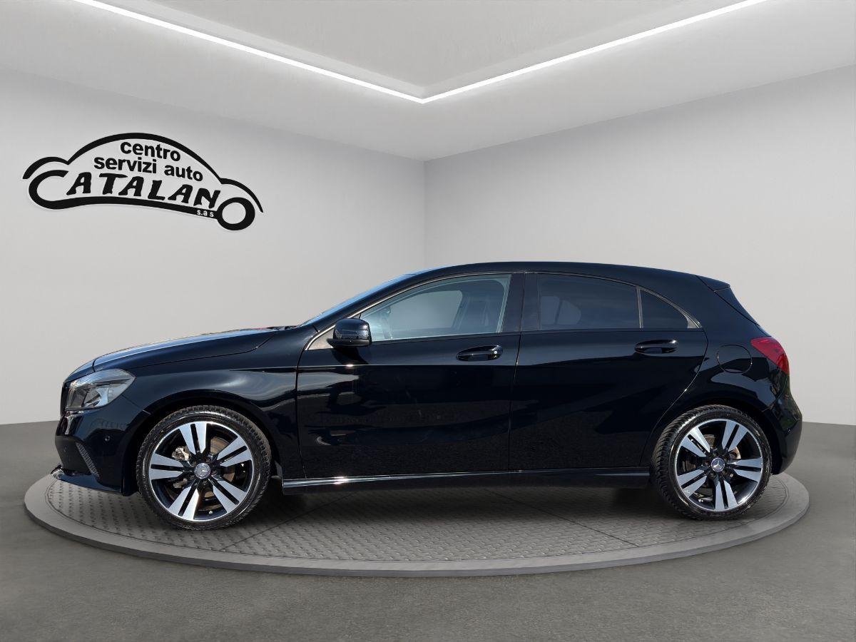 MERCEDES - Classe A - A 200 d 136CV Automatic Premium BLACK EDITION