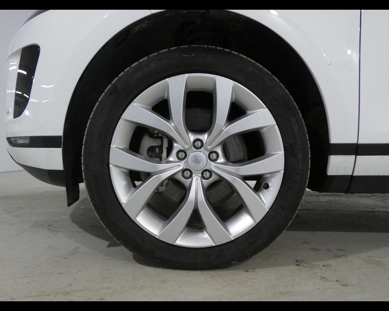 LAND ROVER RR Evoque 2ª serie - Range Rover Evoque 2.0D I4 163 CV AWD Auto SE