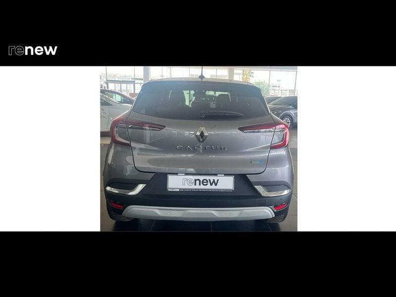 Renault Captur 1.6 E-TECH Plug-in Hybrid 160cv Initiale Pa