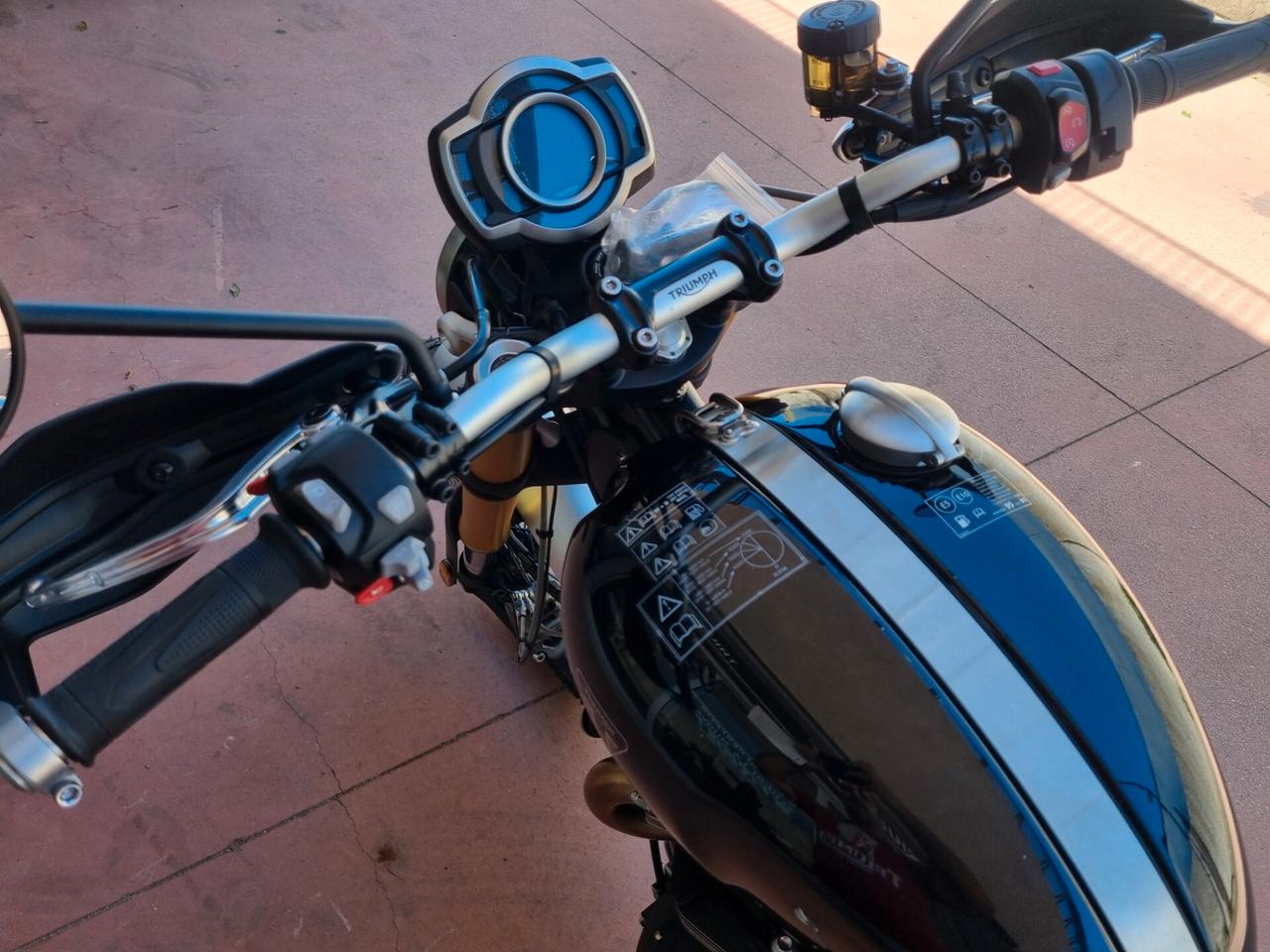 Triumph Scrambler 1200 XE