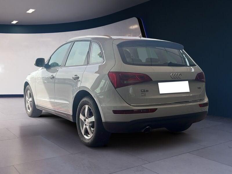 Audi Q5 2.0 TDI 140kW Business S tronic
