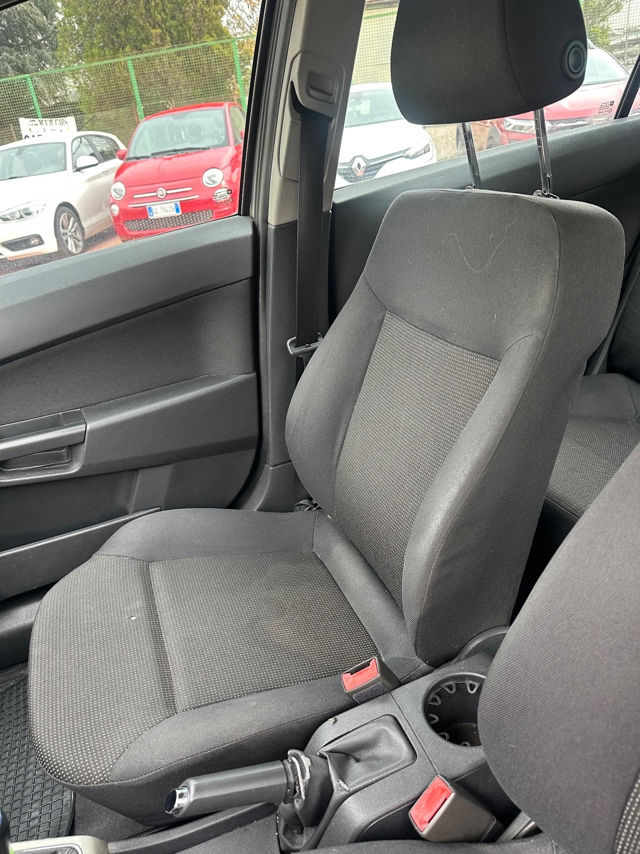 Opel Astra 1.4 16V Twinport 5 porte Enjoy