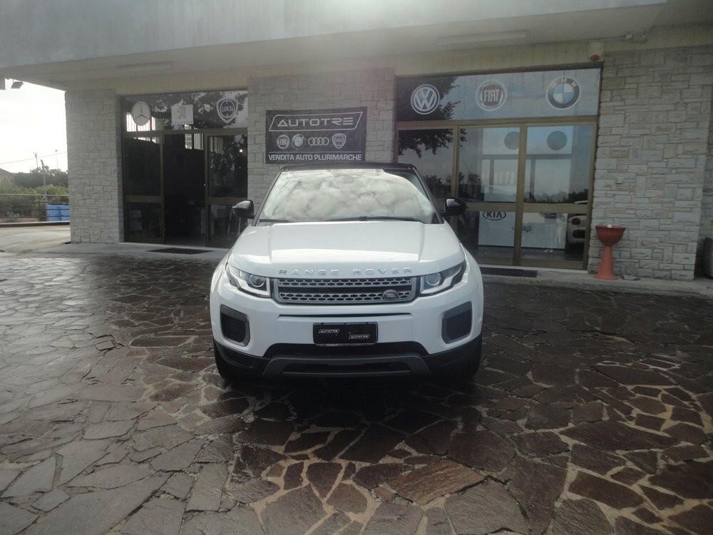 Land Rover Range Evoque 2.0 eD4 5p. Urban Attitude Edition