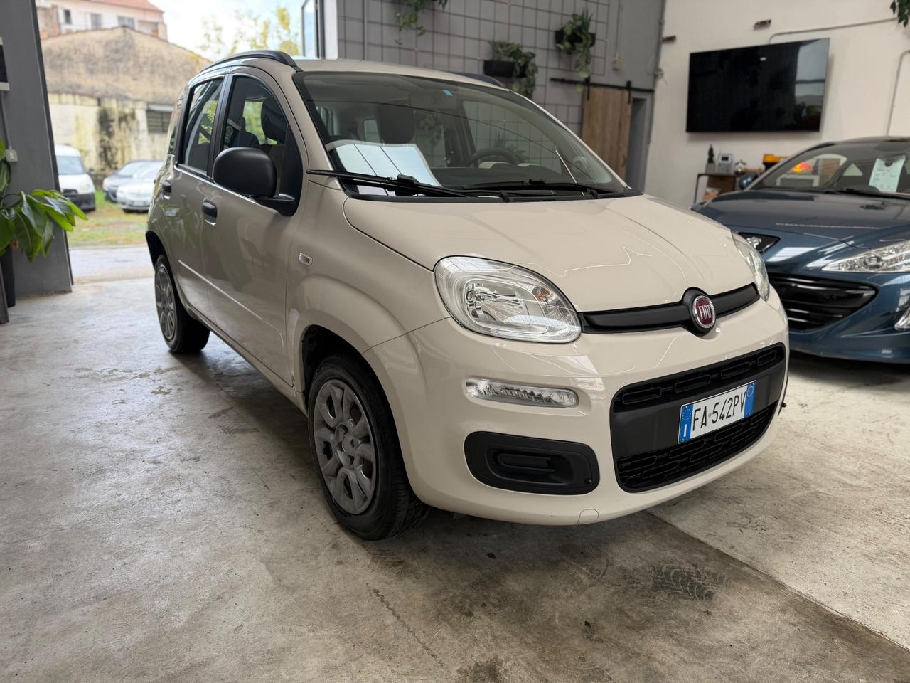 Fiat Panda 0.9 TwinAir Turbo Natural Power Lounge