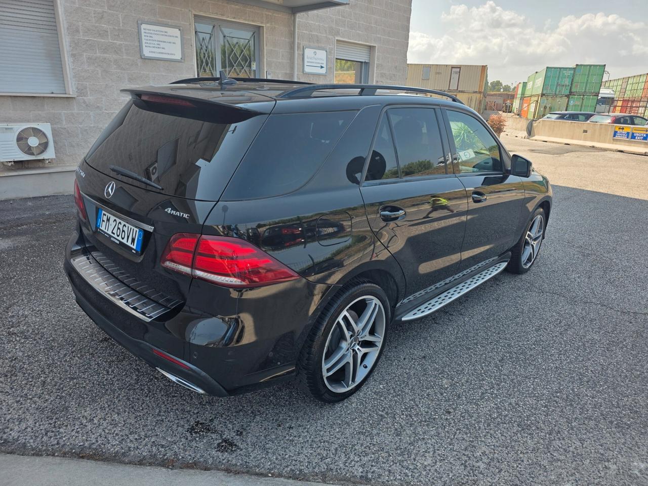 Mercedes-benz GLE 250 premium strafulll pedane pelle