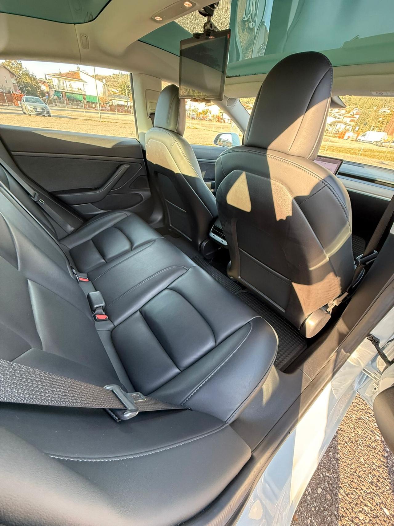 Tesla Model 3 Standard RWD Plus