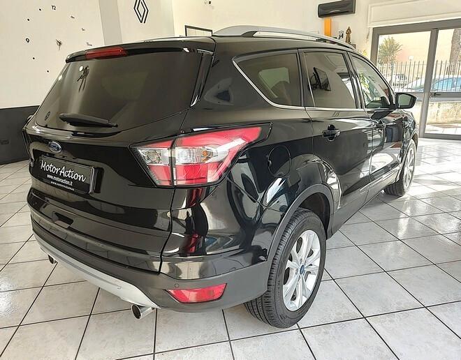 Ford Kuga 1.5 TDCI 120 CV S&S 2WD Powershift TITANIUMM