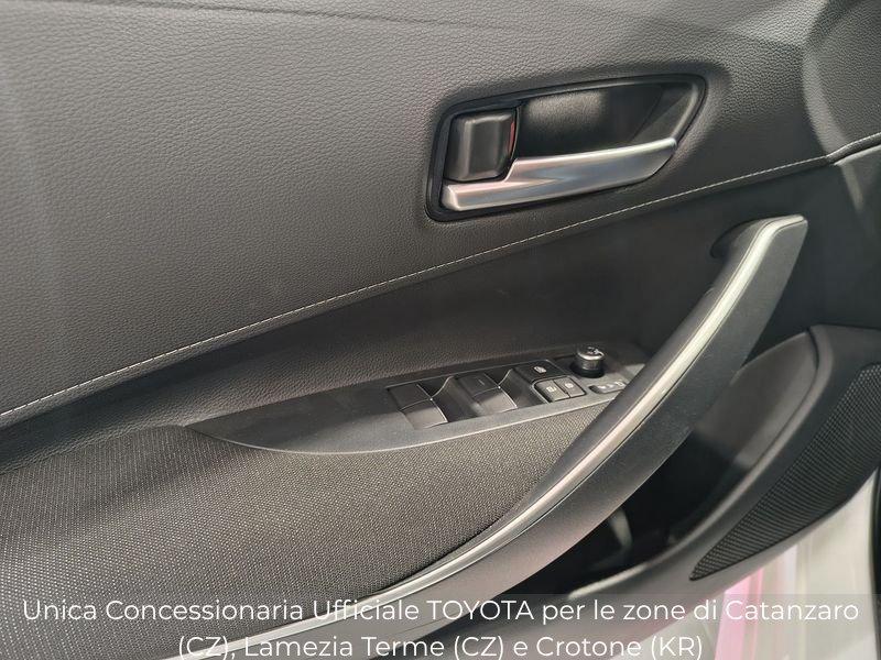 Toyota Corolla TS 2.0 Hybrid Active MY24