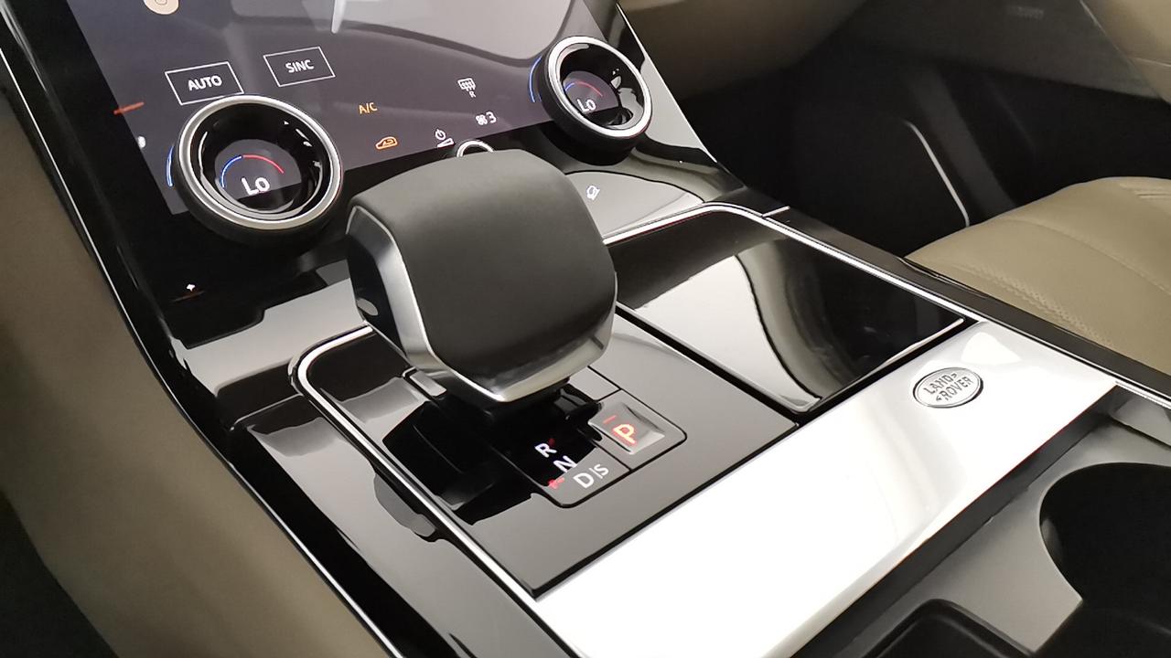 LAND ROVER Range Rover Velar 2021 - Range Rover Velar 2.0d i4 mhev R-Dynamic SE 4wd 204cv auto