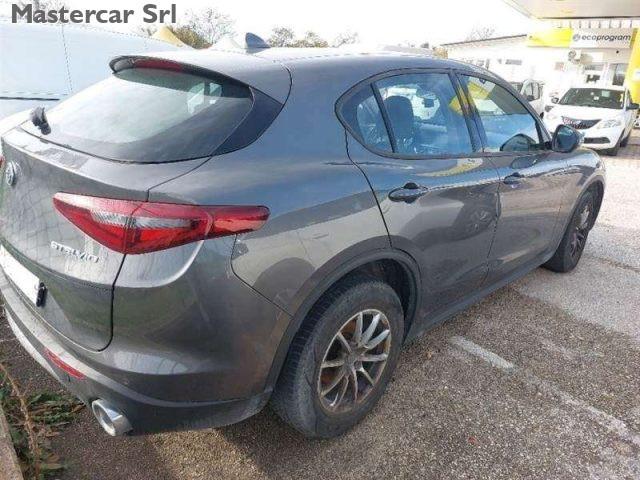 ALFA ROMEO Stelvio 2.2 t Business Q4 190cv auto - FW889ZN