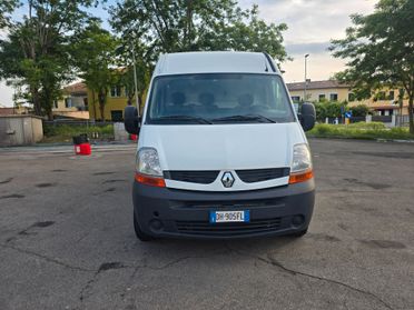 Renault Master T28/120 2.5 dCi PC-TN Furg. Gene.