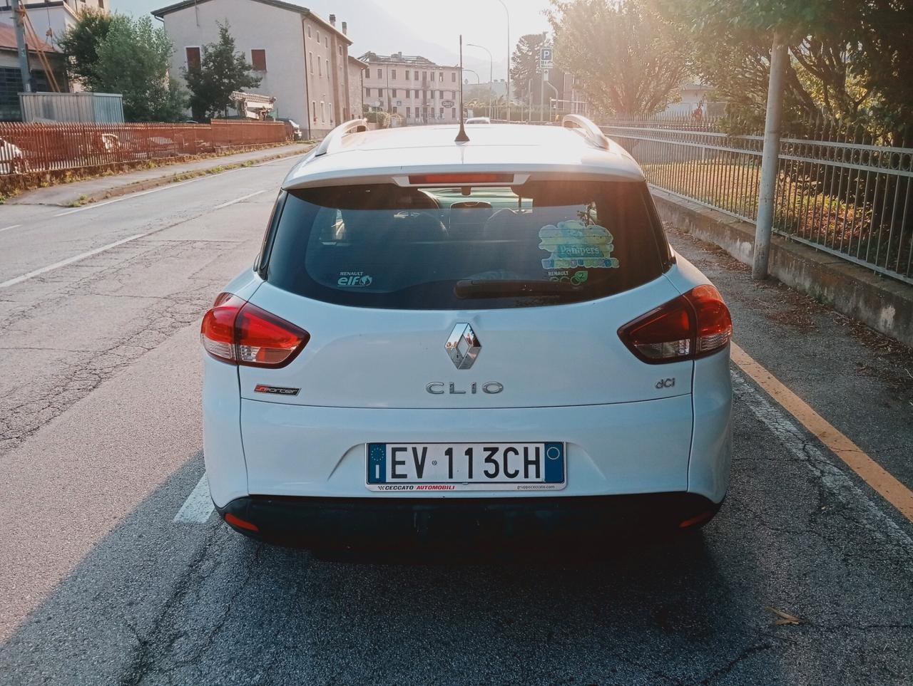 Renault Clio Sporter 1.5 dCi 8V 75CV Costume National