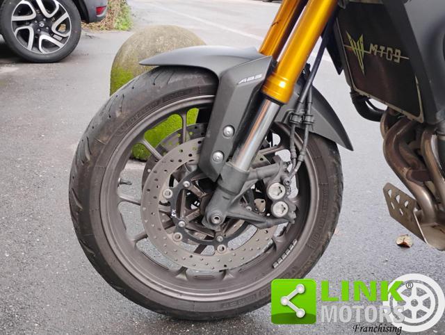 YAMAHA Tracer 900 MT-09 Tracer