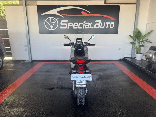 HONDA X-ADV 750 ABS DCT