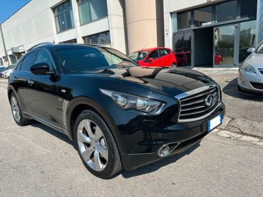 Infiniti QX70 3.0 diesel V6 AT GT Premium