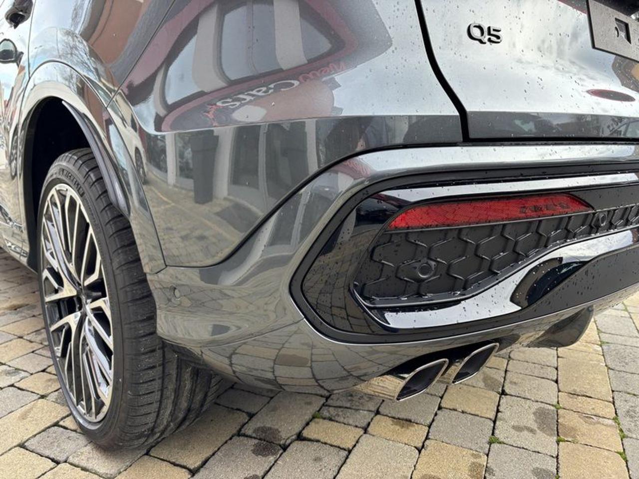 Audi Q5 SPB 40 TDI 204 CV quattro S tronic Identity Black
