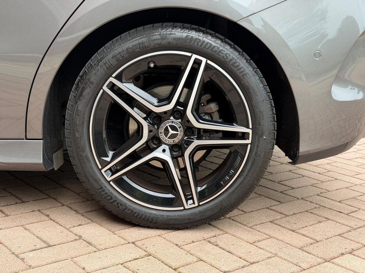 Mercedes-benz B 180 d Premium OK NEOPATENTATI