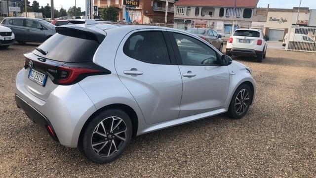 Toyota Yaris 1.5 Hybrid 5 porte Lounge