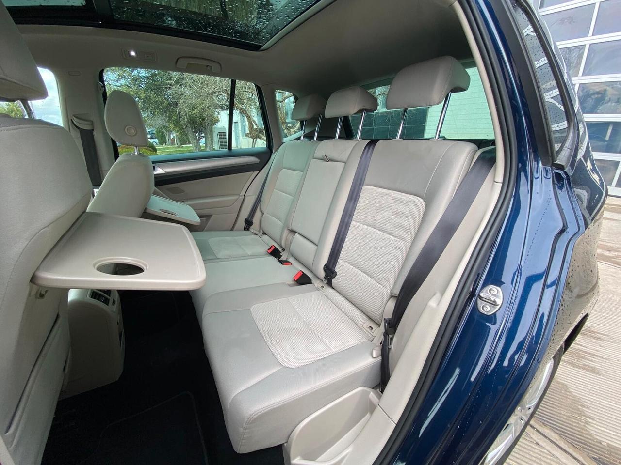 Volkswagen Golf Variant Sportsvan 1.6 TDI 110CV Comfortline BlueMot.Tech.