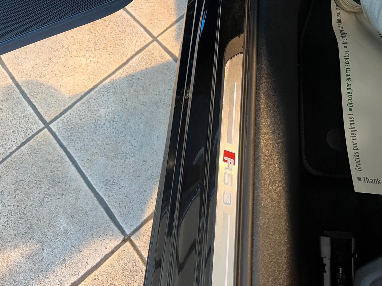 Audi A3 RS 3 Sedan TFSI quattro S tronic