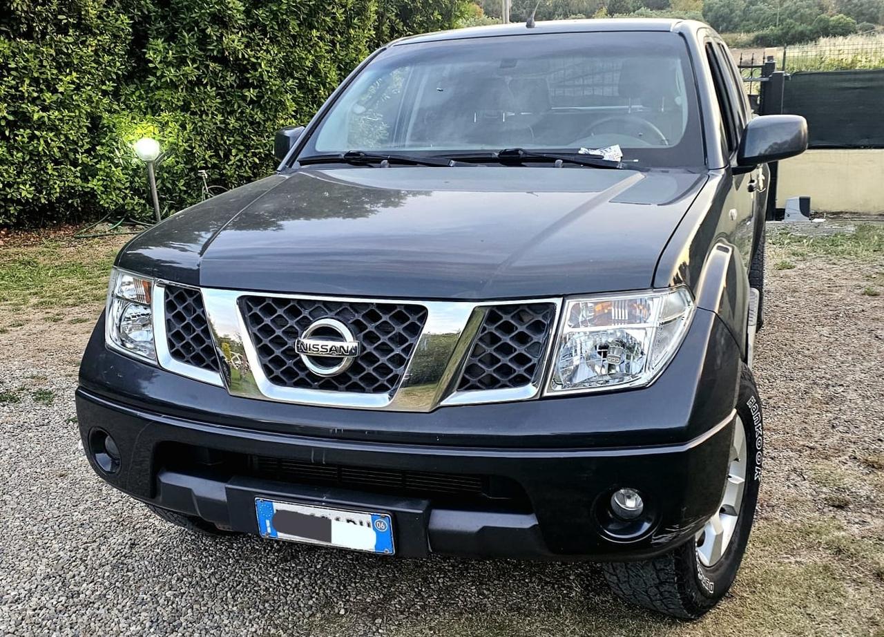 Nissan Navara 2.5 dCi 4 porte Double Cab XE