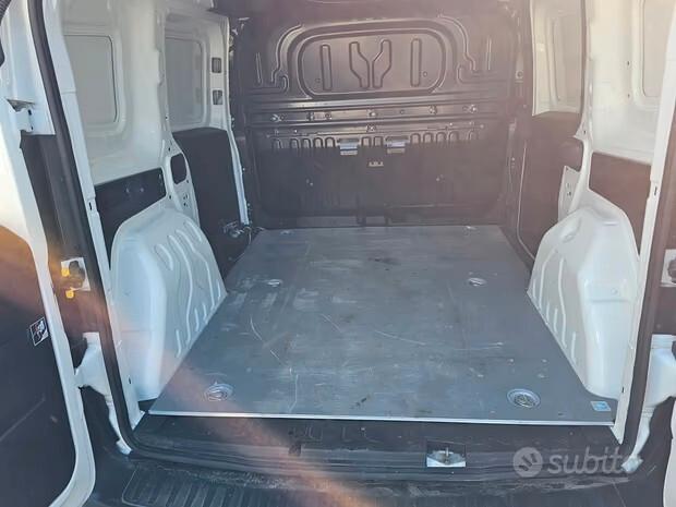 Fiat Doblo Doblò 1.6 MJT S&S PC-TN Cargo Easy