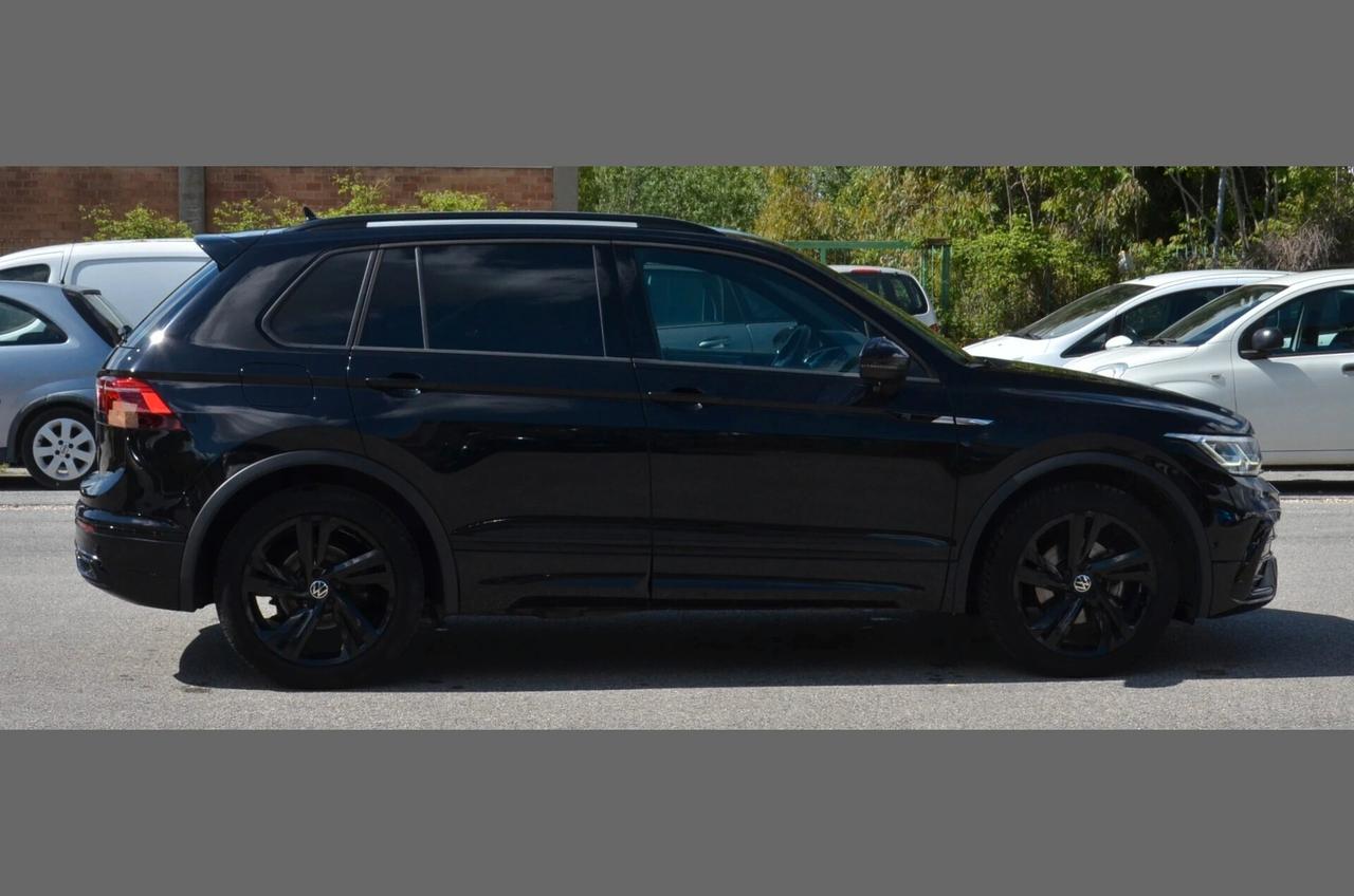 Volkswagen Tiguan 2.0 TDI 150 CV DSG R-Line