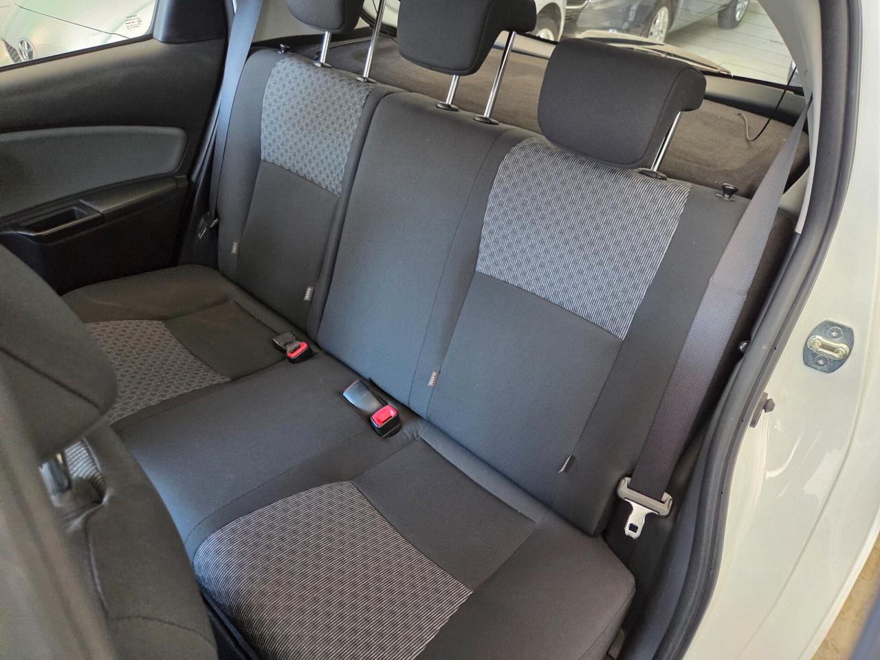 Toyota Yaris 1.0 5 porte Lounge unico proprietario