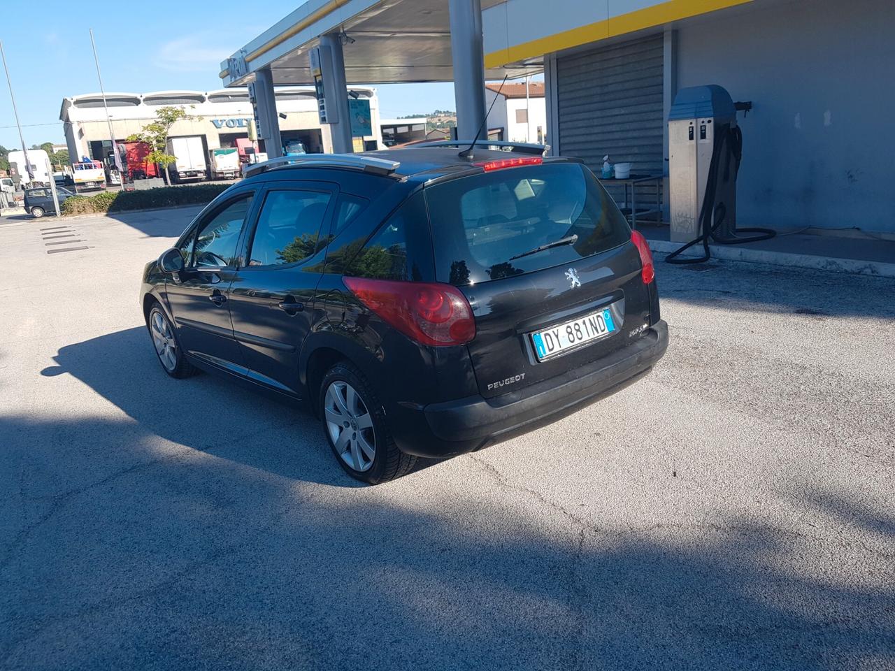 Peugeot 308 1.6 HDi 90Cv anno 2009