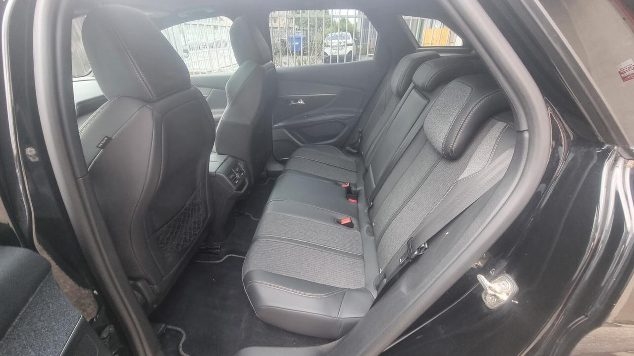 Peugeot 3008 PureTech Turbo 130 S&S GT Line tetto apribile