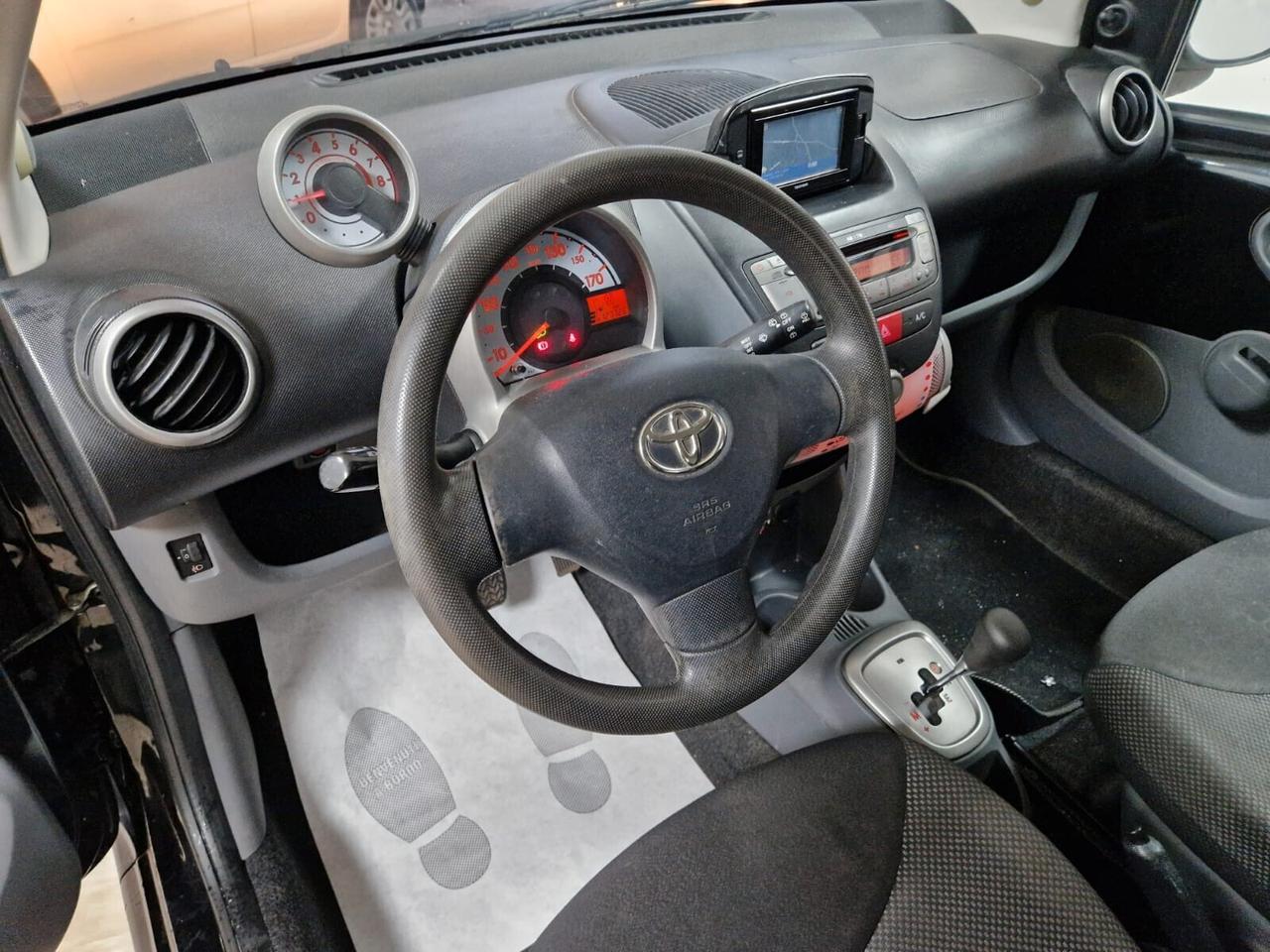 Toyota Aygo 1.0 5 porte Automatica