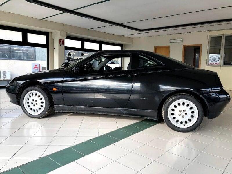 Alfa Romeo Gtv/Spider Gtv 2.0i 16V Twin Spark cat