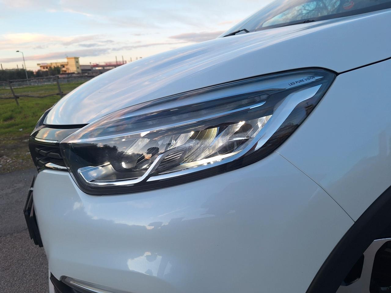 Renault Captur 1.5 dci 110 CV NAVI,FULL LED,CAMERA 2018