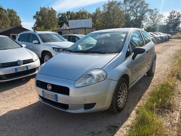 FIAT GRANDE PUNTO 1.2 69CV 76.000 KM UNICOPROPRIETARIO ANNO 2013